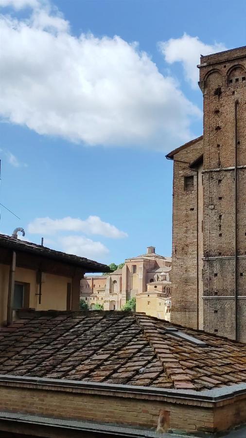 Camere La Torre Сиена Екстериор снимка